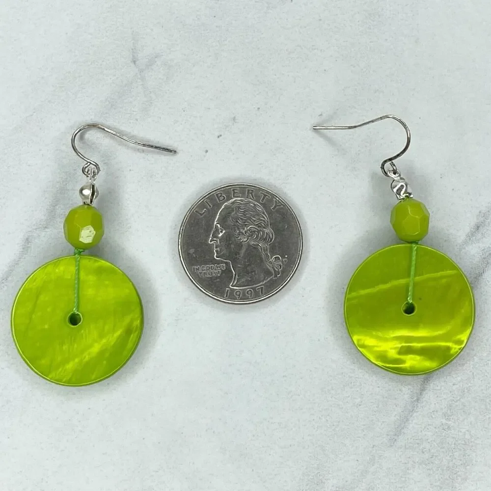 Silver Tone Green Shell Seashell Beaded Dangle Earrings Pierced Pair